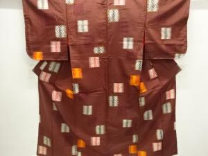 大正ロマン　色紙に古典柄模様織出し銘仙着物